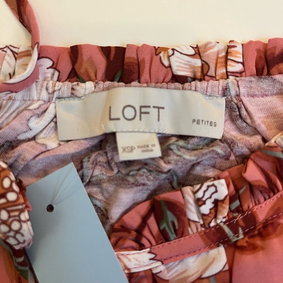 Anne Taylor Loft Women’s Sleeveless Floral Blouse New with Tags - Picture 3 of 7